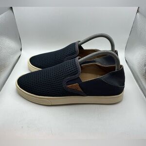 Olukai Dede Peheua women’s blue loafers size 7.5